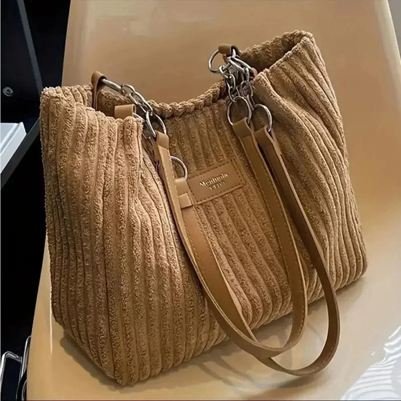 Chic Corduroy Tote Bag - Picture 1 of 3